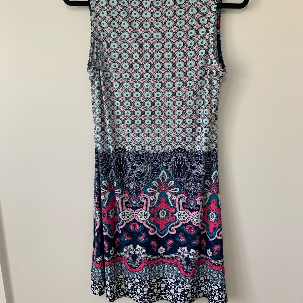 Long Patterned Dress - Picture 7 of 9